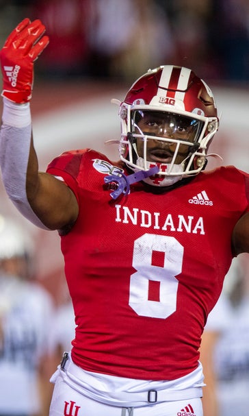 Great Scott leads Indiana past Northwestern for 4th straight